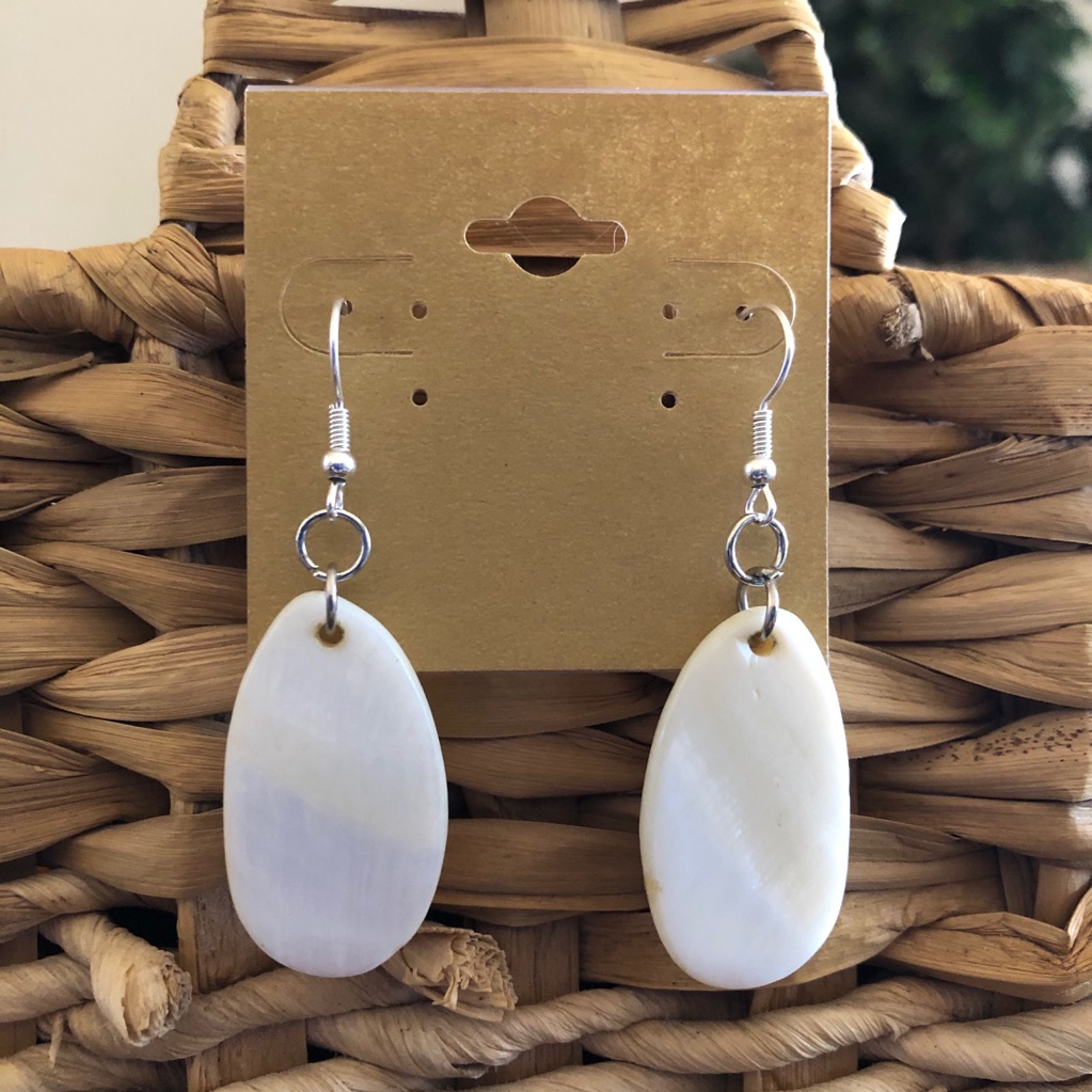 Vintage Mother Of Pearl Shell Dangle Earrings